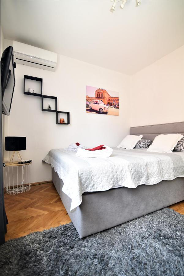 Gretanola Studio In Zagreb, Parking, Self Check-In Buitenkant foto