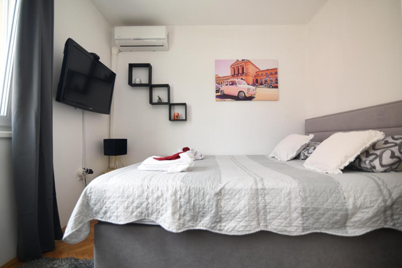 Gretanola Studio In Zagreb, Parking, Self Check-In Buitenkant foto